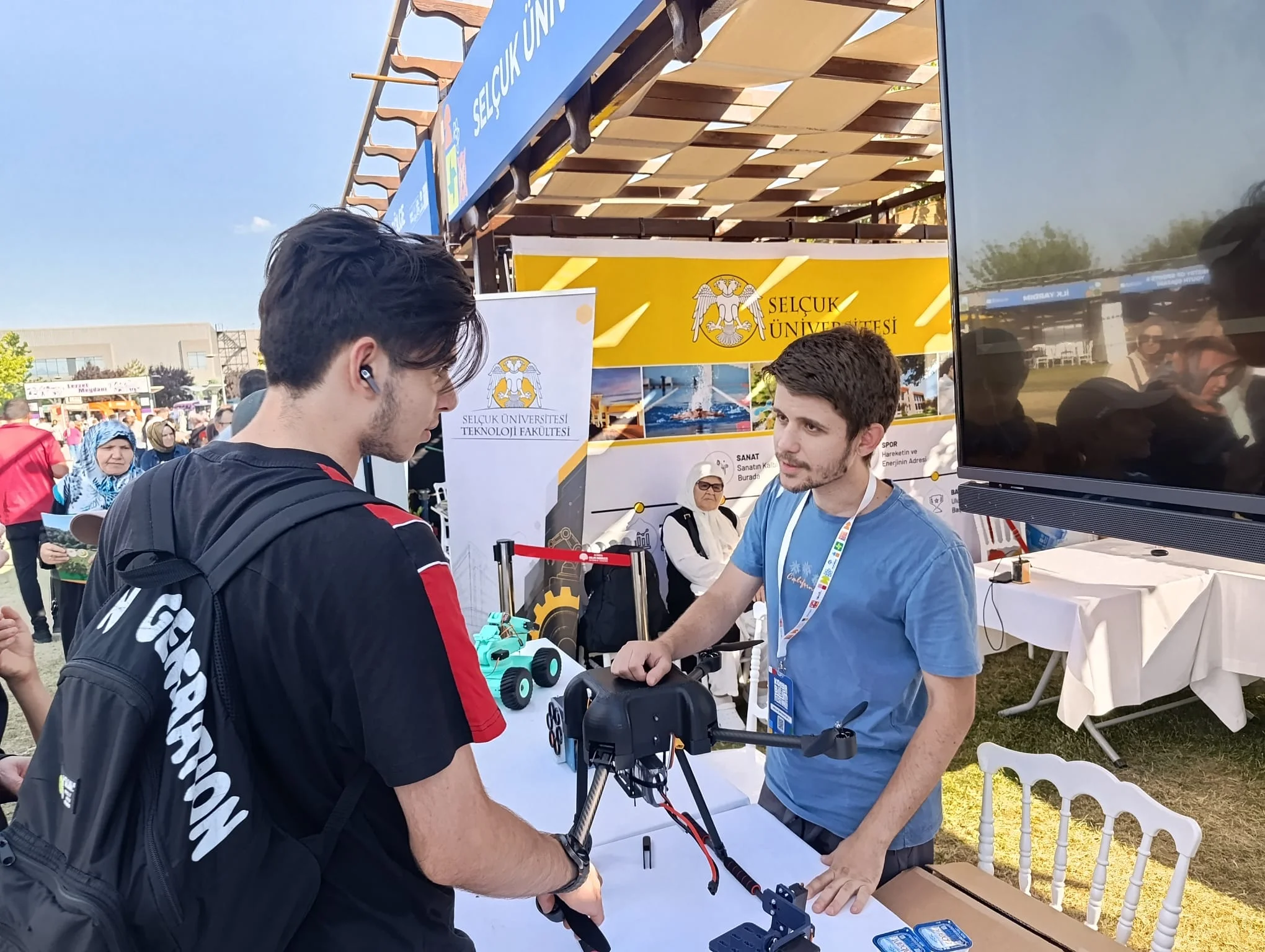 Konya Bilim Festivali’nde Teknoloji Fakültemizin Projelerine Büyük İlgi